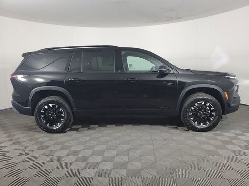 New 2026 Chevrolet Traverse Z71 image 3