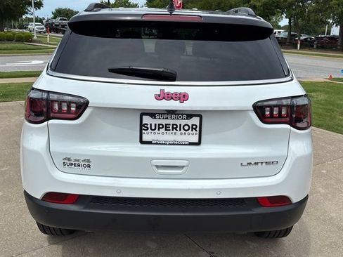 Used 2026 Jeep Compass Limited AWD/4WD image 5