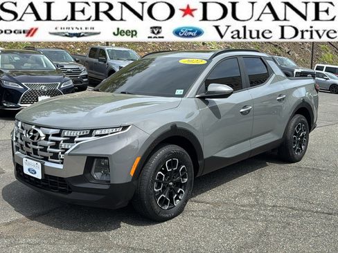 Used 2022 Hyundai Santa Cruz SEL Premium AWD/4WD image 1
