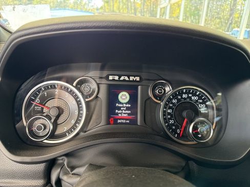 Used 2023 RAM 1500 Big Horn image 10