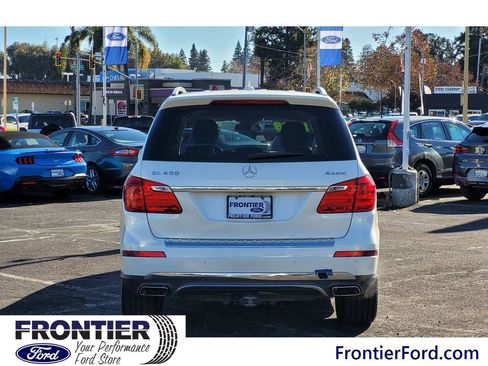 Used 2015 Mercedes-Benz GL 450 GL 450 4MATIC image 6