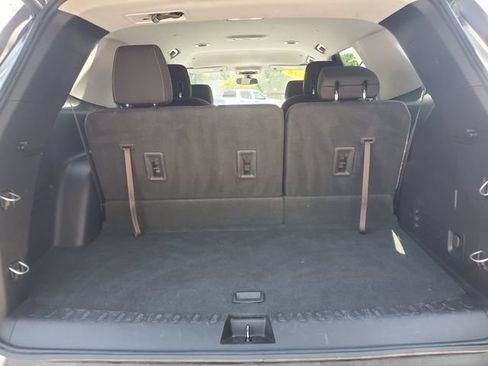 Used 2018 Chevrolet Traverse LT FWD image 8