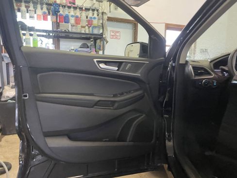 Used 2024 Ford Edge SEL w/ Convenience Package AWD/4WD image 9