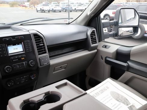 Used 2022 Ford F250 XL w/ STX Appearance Package image 26