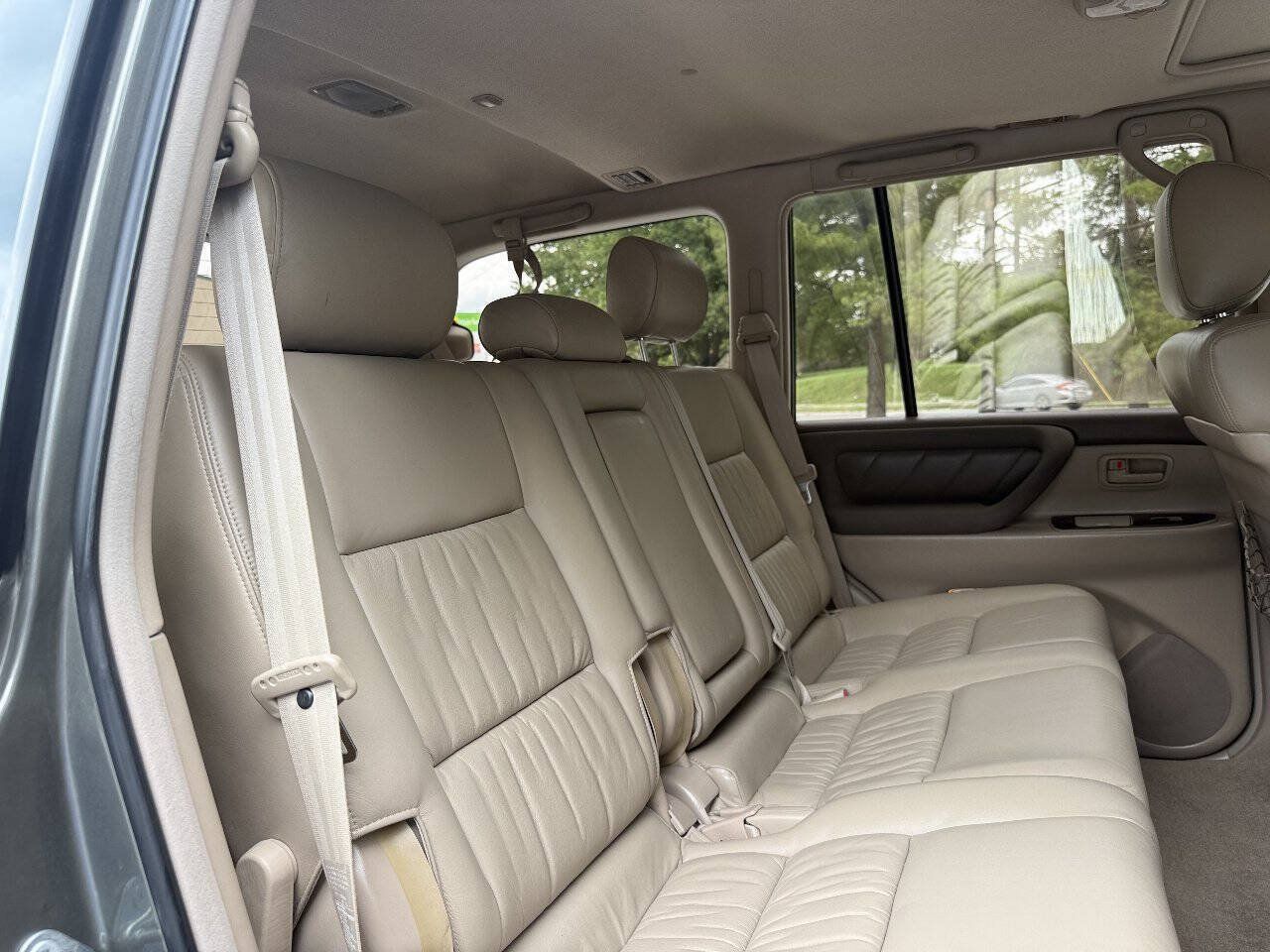 Used 2000 Toyota Land Cruiser AWD/4WD image 79