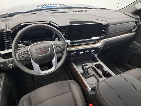 New 2026 GMC Sierra 1500 Elevation image 13