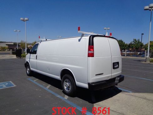 Used 2022 Chevrolet Express 2500 Extended w/ Driver Convenience Package RWD image 3