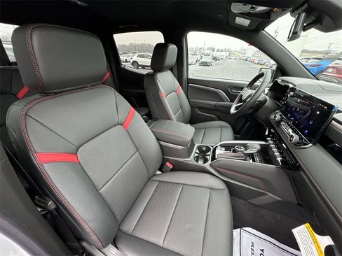 New 2026 Chevrolet Colorado Z71 w/ Z71 Convenience Package 2 image 24