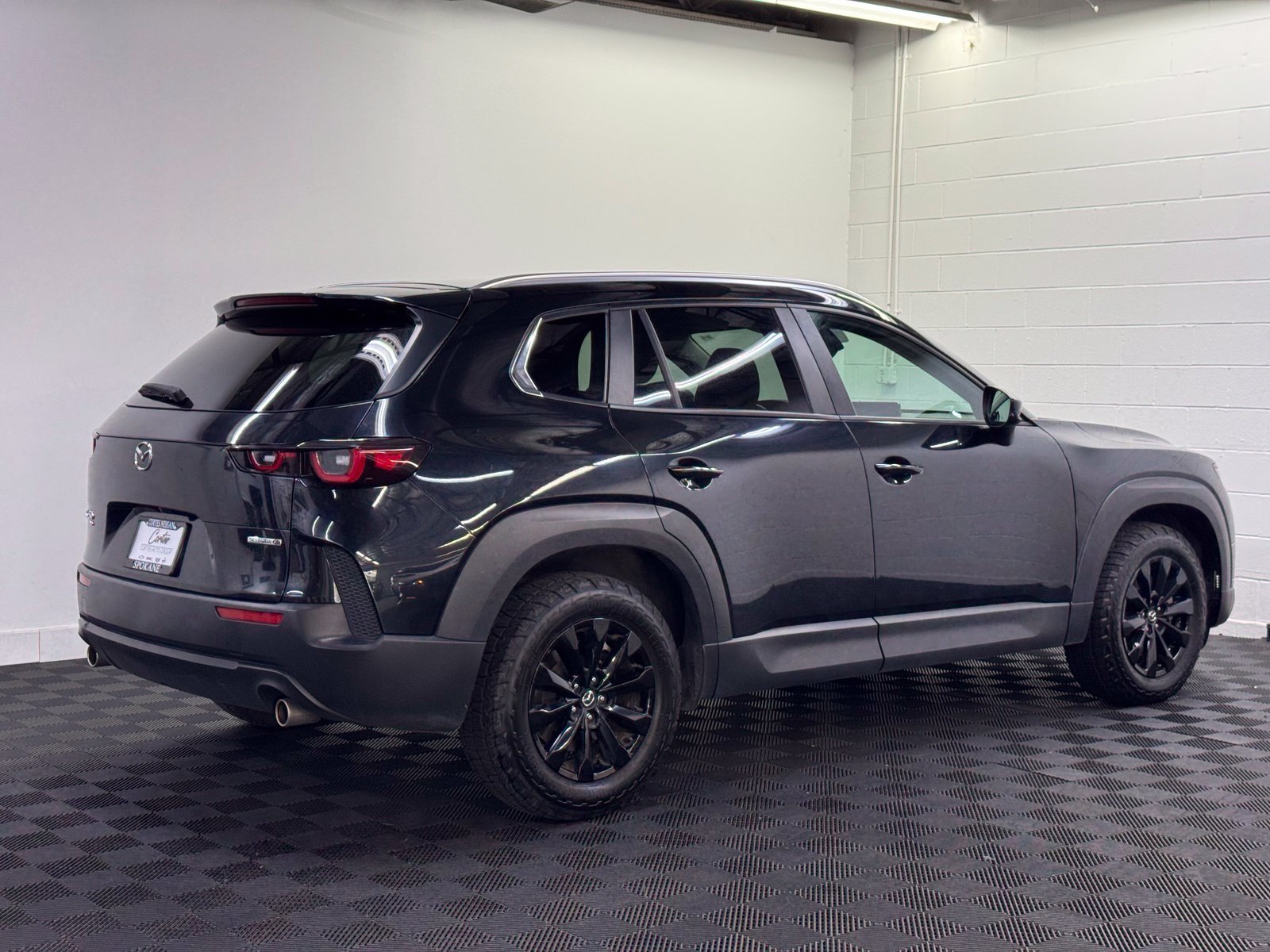 Used 2025 MAZDA CX-50 AWD 2.5 S w/ Preferred Package image 2