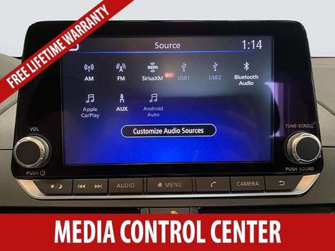 Used 2023 Nissan Altima 2.5 SR AWD/4WD image 11