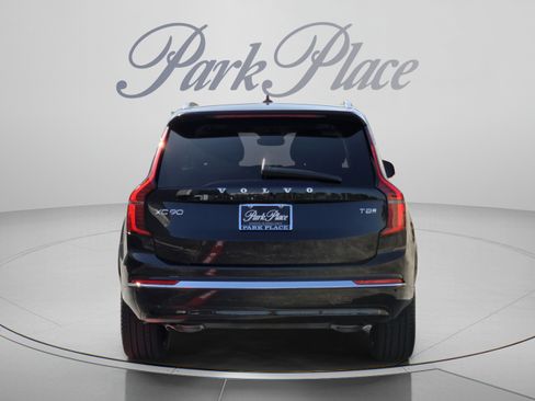 New 2026 Volvo XC90 T8 Ultra w/ Lounge Package AWD/4WD image 4
