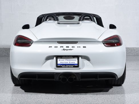 Used 2016 Porsche Boxster Spyder RWD image 13