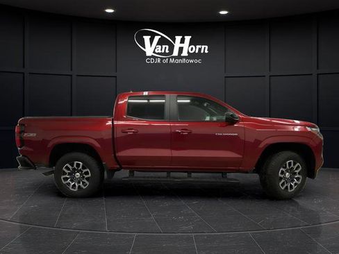 Used 2024 Chevrolet Colorado Z71 w/ Z71 Convenience Package 2 image 2