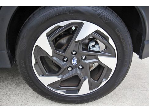 Certified 2024 Subaru Crosstrek 2.5i Limited w/ Crosstrek Mirror Package AWD/4WD image 30