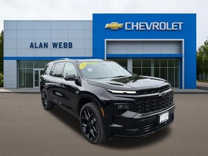 Used 2025 Chevrolet Traverse RS w/ LPO, Floor Liner Package