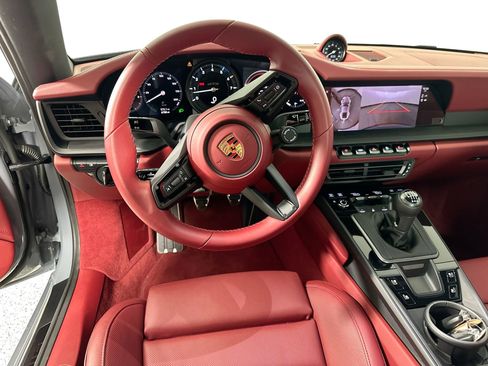 Certified 2024 Porsche 911 Carrera GTS image 18