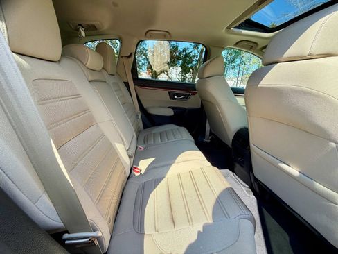 Used 2017 Honda CR-V EX image 16