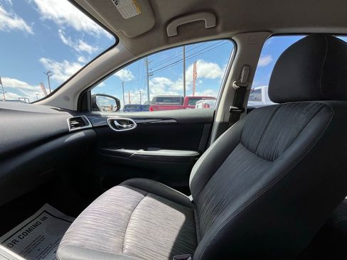 Used 2018 Nissan Sentra SV FWD image 16