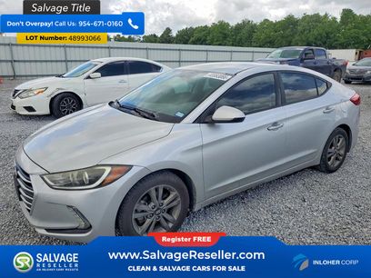 Used 2017 Hyundai Elantra SE w/ SE A/T Tech Package 03