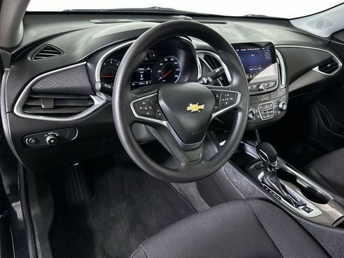 Used 2023 Chevrolet Malibu LT FWD image 10