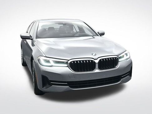 Used 2023 BMW 530i xDrive image 10