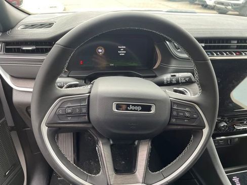 New 2024 Jeep Grand Cherokee Limited 4xe AWD/4WD image 12