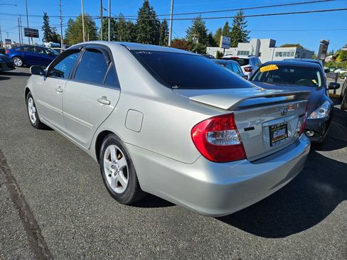 Used 2002 Toyota Camry XLE image 6
