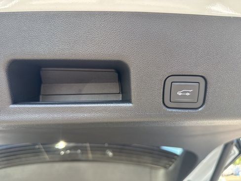 New 2026 Buick Enclave Sport Touring w/ Power Package image 31