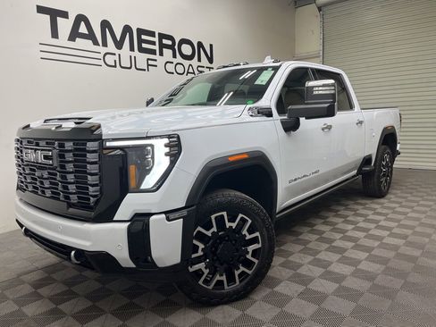 New 2026 GMC Sierra 2500 Denali Ultimate AWD/4WD image 1