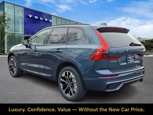Used 2026 Volvo XC60 B5 Plus w/ Protection Package Premier AWD/4WD image 3