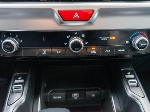 Used 2020 Kia Telluride S image 26