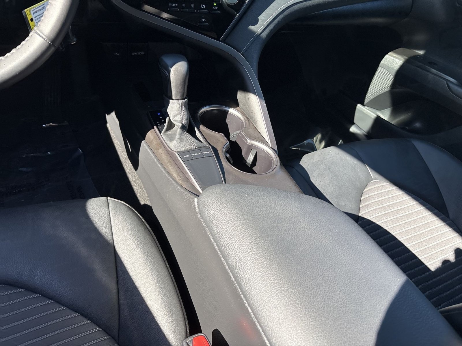 Used 2024 Toyota Camry SE FWD image 22