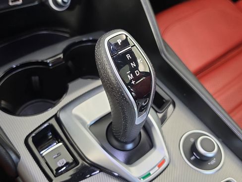 Used 2024 Alfa Romeo Giulia Ti w/ Performance Driving Package RWD image 30