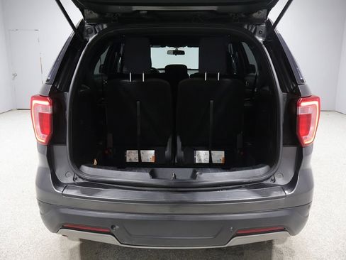 Used 2019 Ford Explorer XLT AWD/4WD image 20