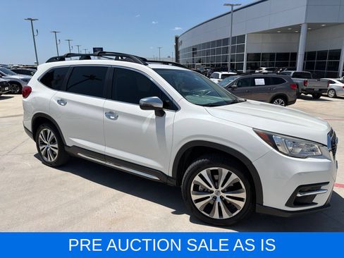 Used 2020 Subaru Ascent Touring w/ Popular Package #3 AWD/4WD image 2