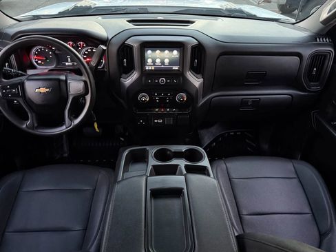 Used 2023 Chevrolet Silverado 2500 W/T w/ WT Fleet Convenience Package AWD/4WD image 4