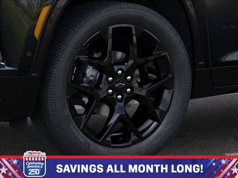 New 2026 Chevrolet Traverse RS w/ LPO, Floor Liner Package AWD/4WD image 9