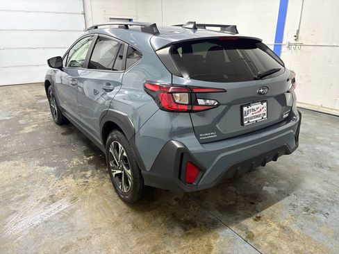 Used 2024 Subaru Crosstrek 2.0i Premium AWD/4WD image 5