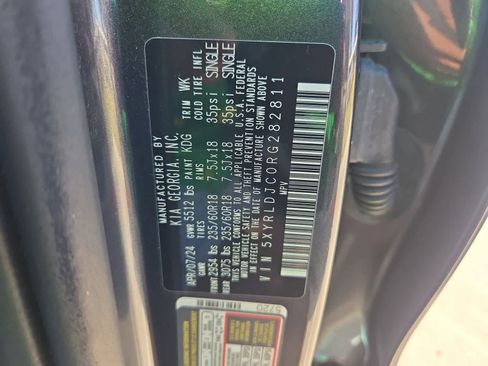 Certified 2024 Kia Sorento S image 34