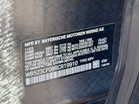 Used 2024 BMW iX xDrive50 w/ Sport Package AWD/4WD image 30