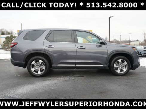 Used 2024 Honda Pilot EX-L image 2