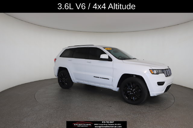 Used 2020 Jeep Grand Cherokee Altitude AWD/4WD image 26