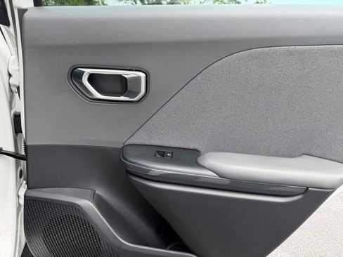 Certified 2025 Kia K4 EX FWD image 27