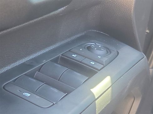 New 2026 Toyota Tacoma SR image 16