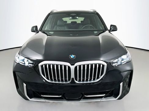 New 2026 BMW X5 xDrive40i w/ Premium Package image 2