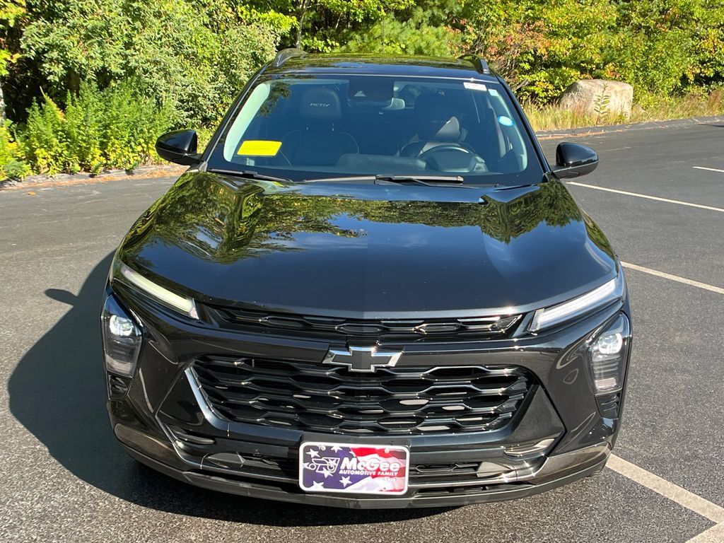 Used 2024 Chevrolet Trax ACTIV w/ Sunroof Package FWD image 8
