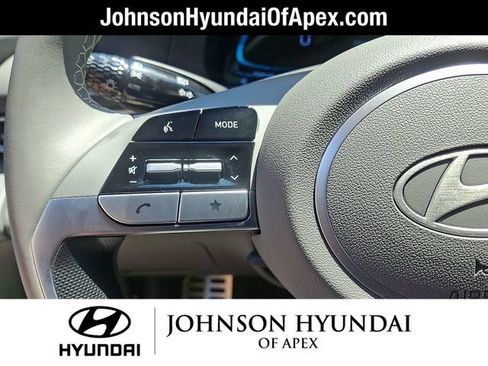 Certified 2025 Hyundai Elantra Sport FWD image 19
