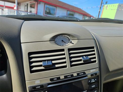 Used 2002 INFINITI I35 image 18