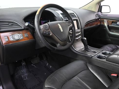 Used 2014 Lincoln MKX AWD w/ Equipment Group 102A image 11