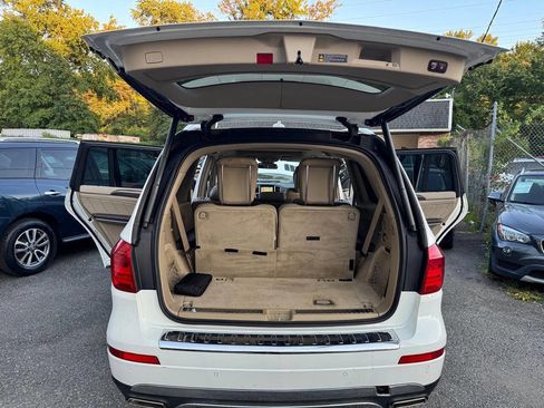 Used 2014 Mercedes-Benz GL 450 4MATIC w/ Lighting Package image 12